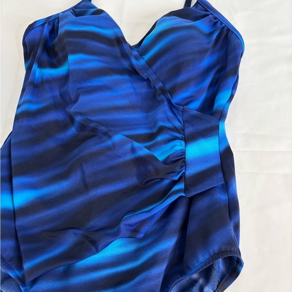 Shape Solver Swimsuit Size 12 - Picture 2 of 7